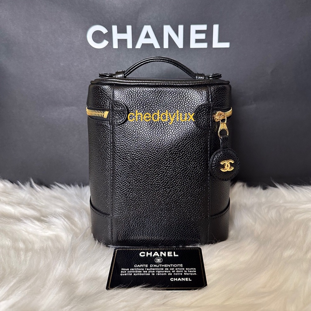 🖤🖤🖤Authentic Black CHANEL CC Stitch Vanity Caviar Handbag - Picture 3 of 15